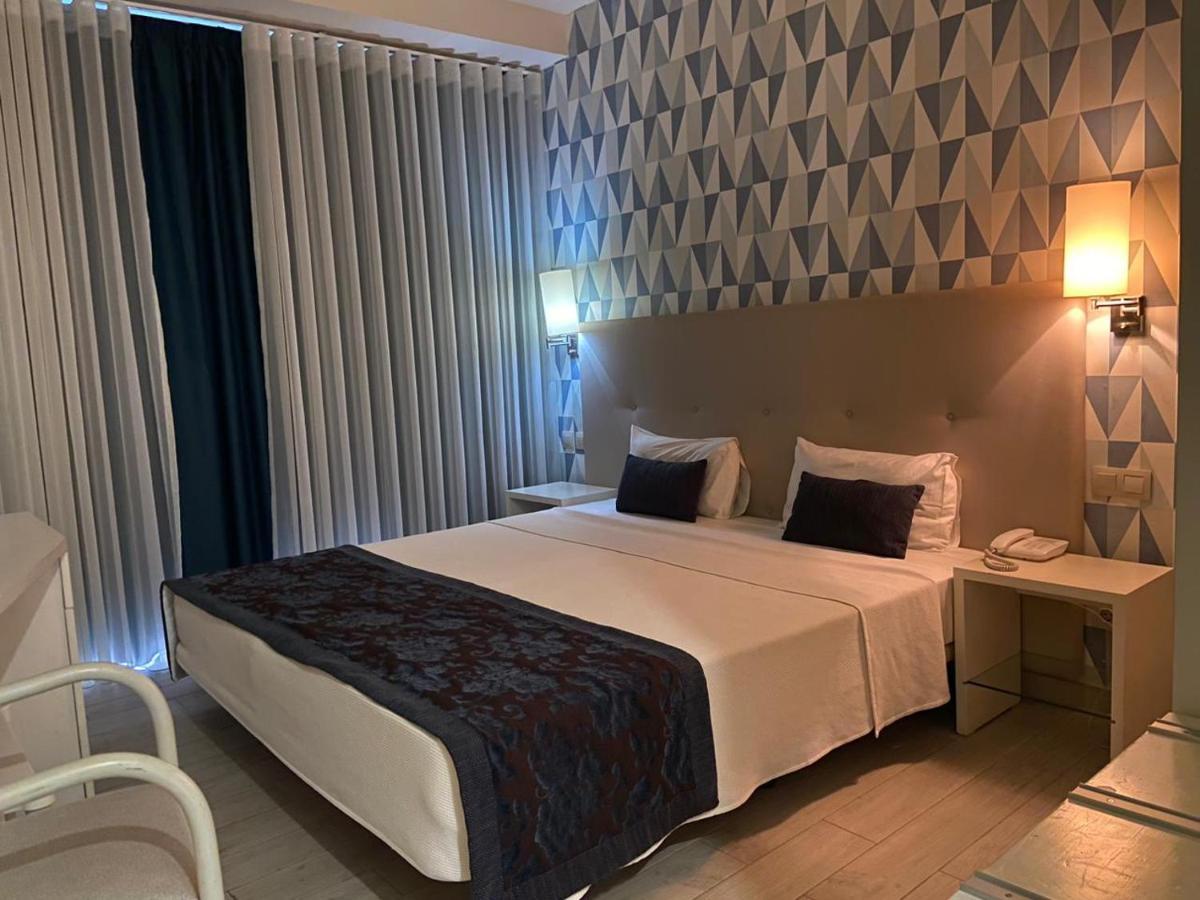 Ouril Hotel Julia سانتا ماريا المظهر الخارجي الصورة