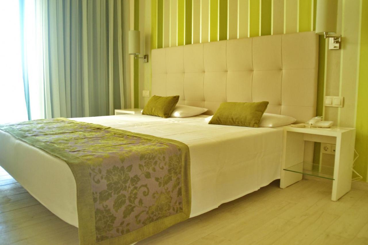 Ouril Hotel Julia سانتا ماريا المظهر الخارجي الصورة