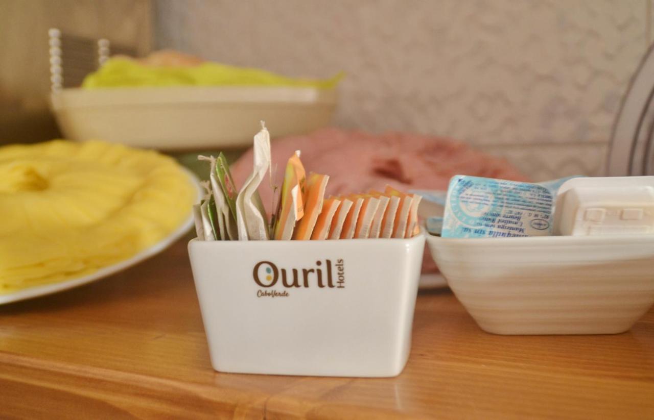 Ouril Hotel Julia سانتا ماريا المظهر الخارجي الصورة
